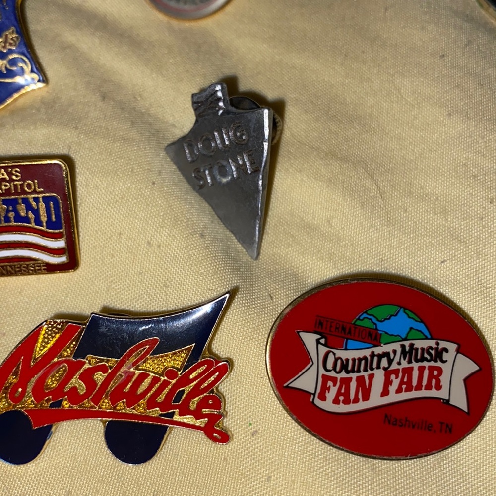 Vintage Collector Pins-NASCAR,Nashville,Olympics,Carnival Cruise,Others- - Picture 10 of 14